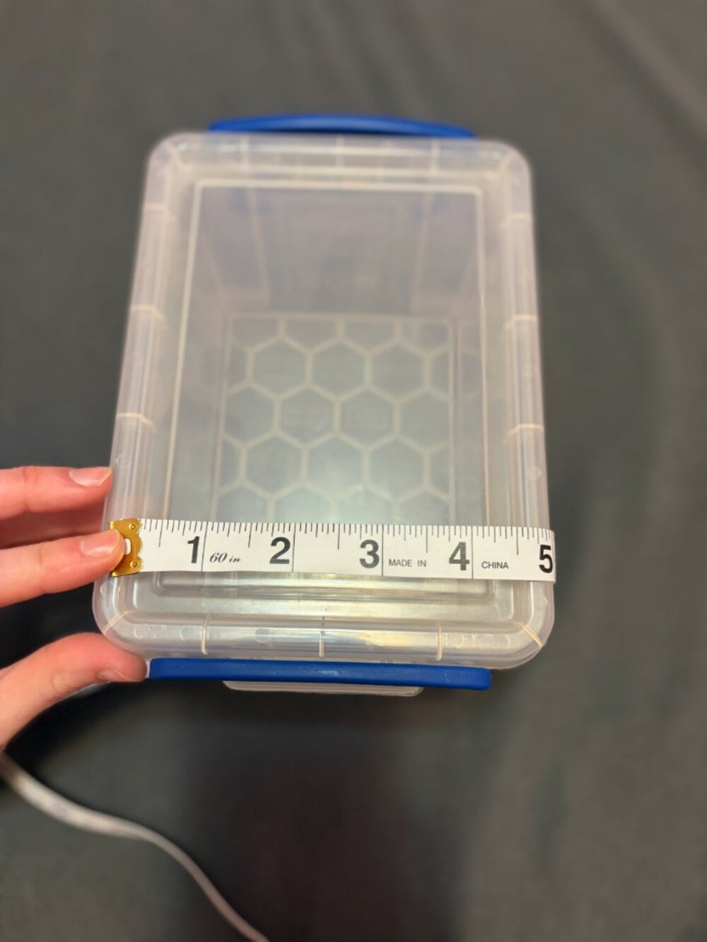 small container - Picture 4 of 5